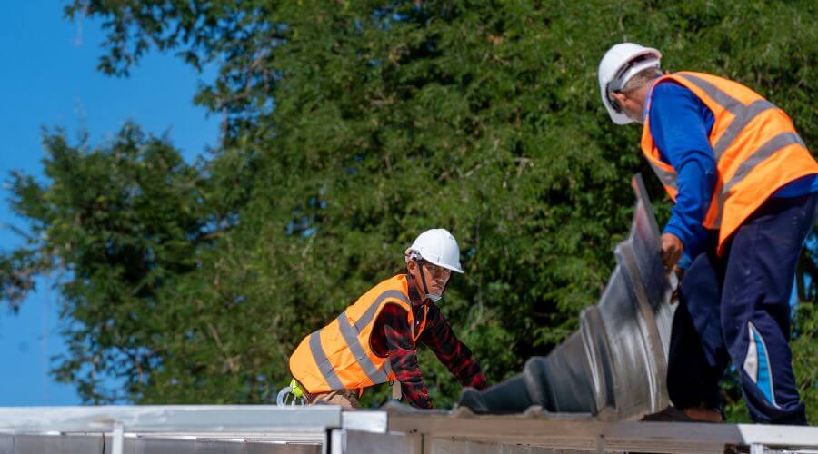 Skylight repair in Vining, IA